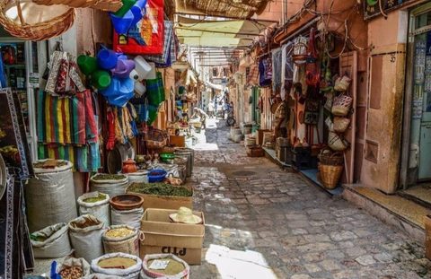 Étals du marché traditionnel de Ghardaïa