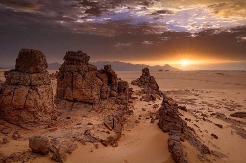 Paysage rocheux du Parc naturel du Tassili n